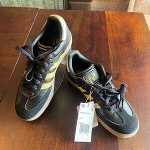 Adidas Big Kids Samba Messi Black & Gold Sneakers Size 3.5